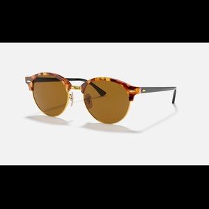 Clubround Classic Women's Ray-Ban Sunglasses